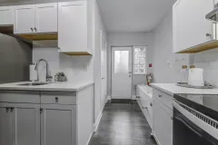 021-1-83-gibson-ave-hamilton21-copy